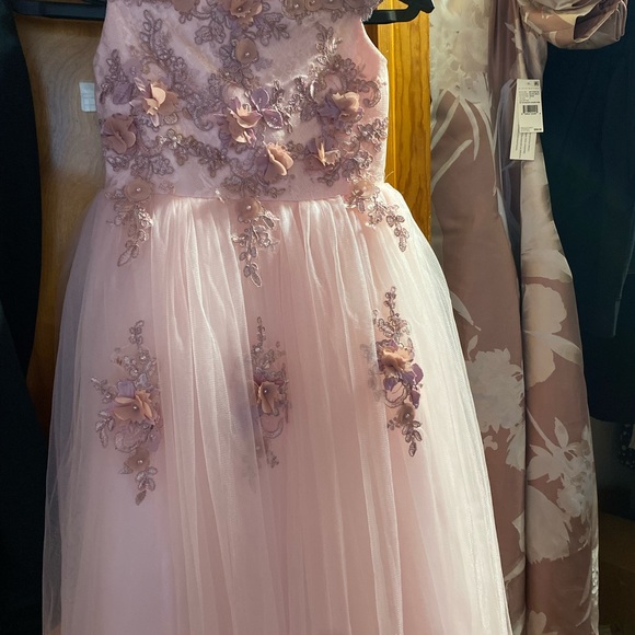 Two couture 12 and 14 kids dresses one is new one worn for just an event - Picture 2 of 3